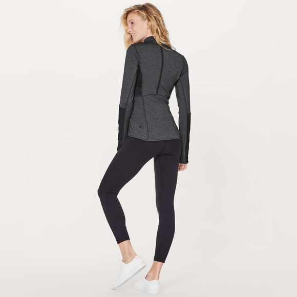 Lululemon Mesh Is More Jacket, Heathered Black, Womens Size 6 - Picture 3 of 12
